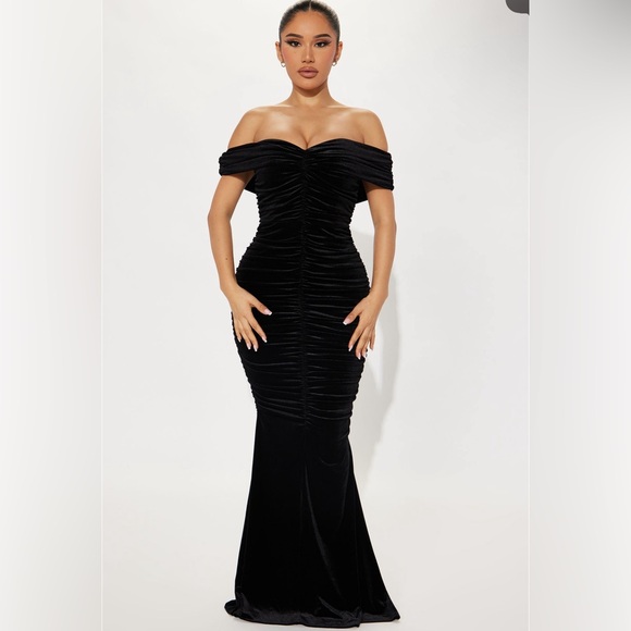 Black Velvet Maxi Dress - Picture 2 of 5